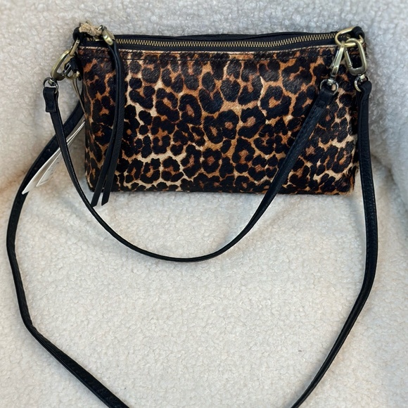 HOBO Darcy Baguette Bag Wristlet Purse Leather Hair On Leopard Converti…… NWT - Picture 2 of 14